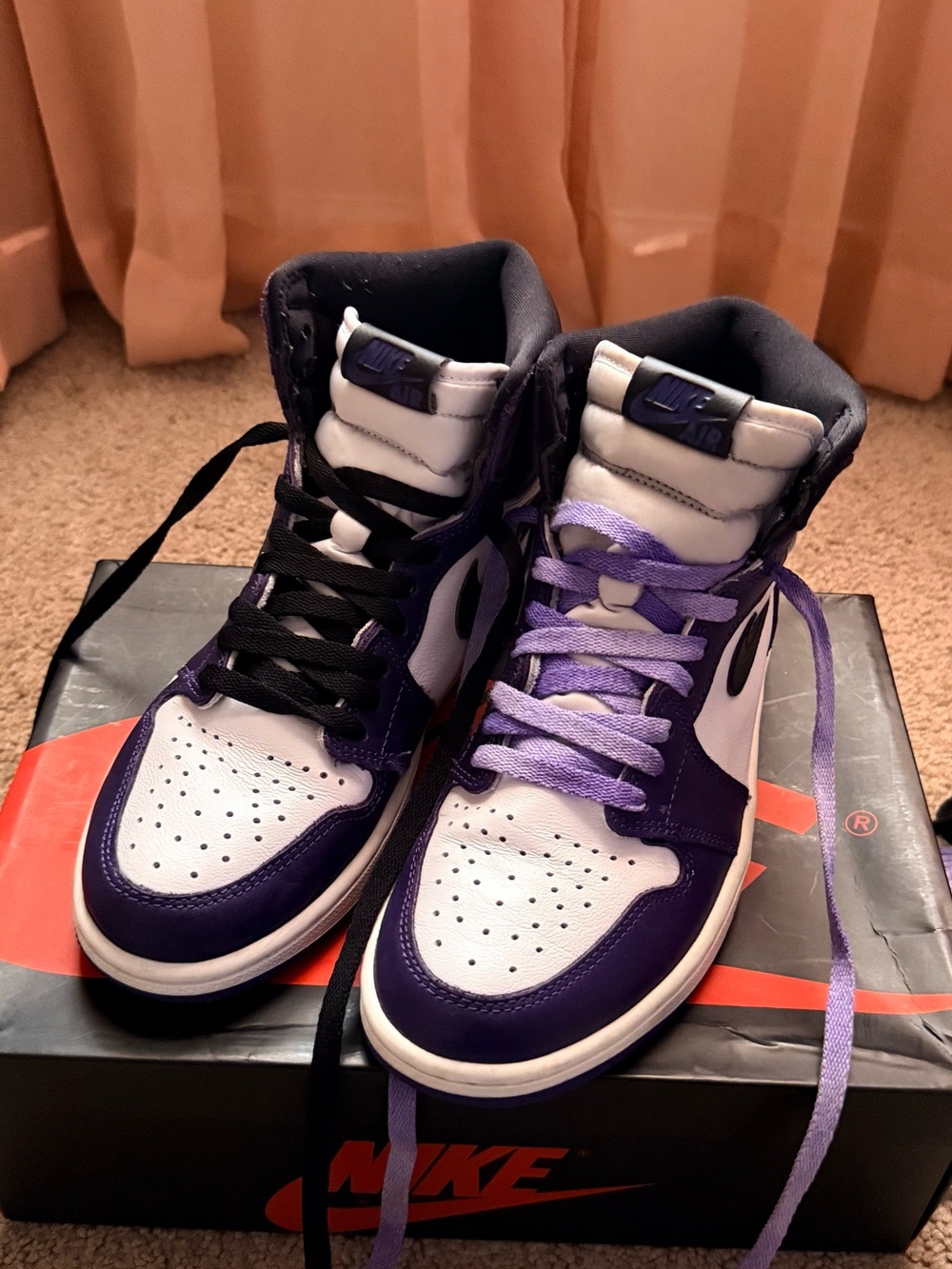 Jordan 1 Court Purple